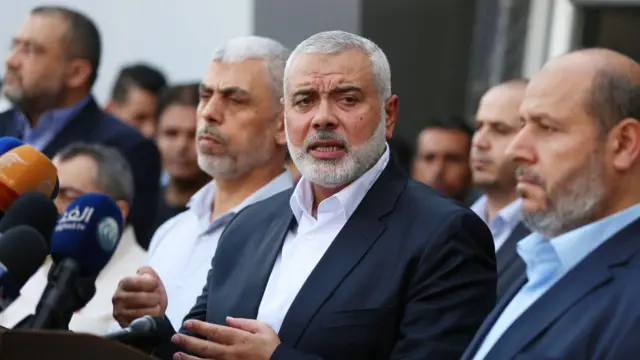 Haniye şu anda Katar'ın başkenti Doha'da yaşıyor.