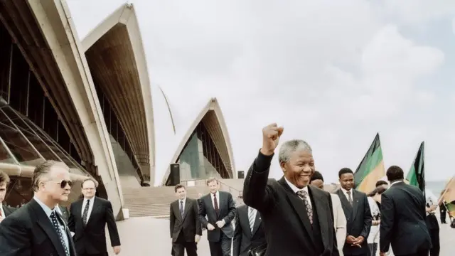 Nelson Mandela visit in 1990