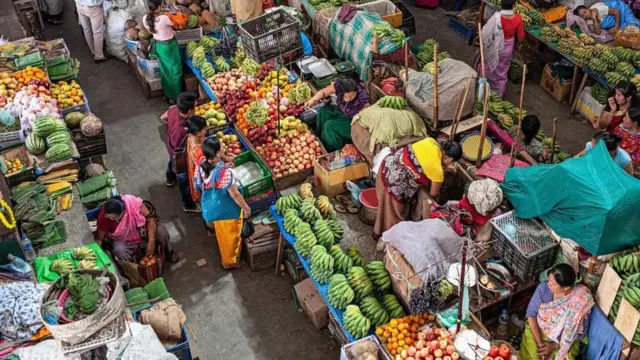 मणिपुर की राजधानी इंफाल का इमा कैथल या मदर्स मार्केट