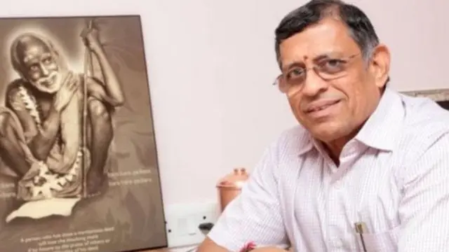 துக்ளக் ஆசிரியர் ஆடிட்டர் குருமூர்த்தி