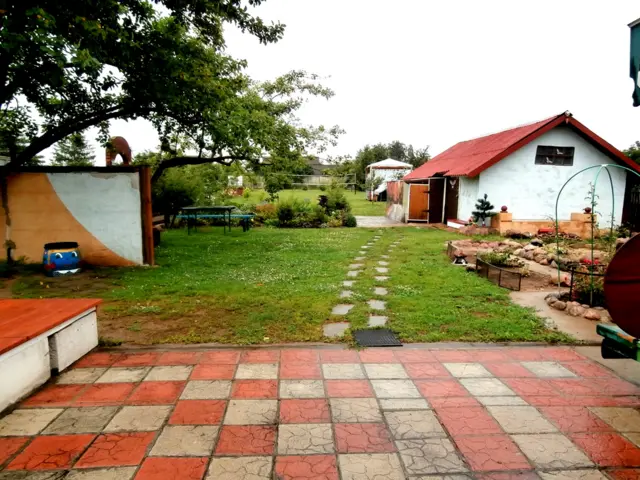 "Домик в деревне"