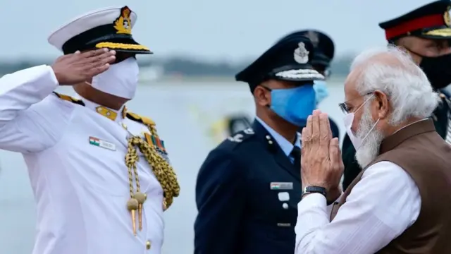 नरेंद्र मोदी