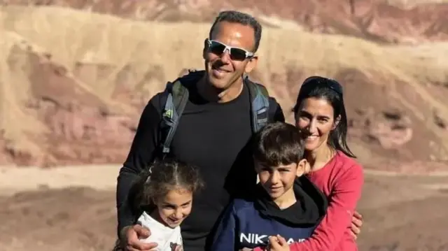 ਓਹਦ ਜਹਾਲੋਮੀ ਅਤੇ ਬਾਟਸ਼ੇਵਾ
