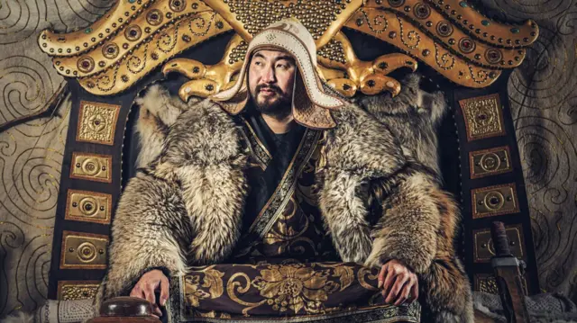 ઈરાન પર્શિયા પર્શિયન ઈરાની ખલીફા બગદાદ મંગોલ ચંગેઝ ખાન ફારસ પારસ હુમલો યુદ્ધ ઇરાન-અમેરિકા-ઇઝરાયલ યુદ્ધ બીબીસી ગુજરાતી હલાકૂ ખાન