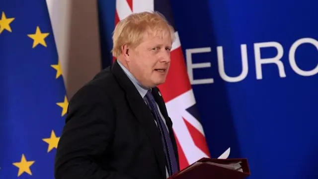 El primer ministro de Reino Unido, en rueda de prensa el 17 de octubre de 2019