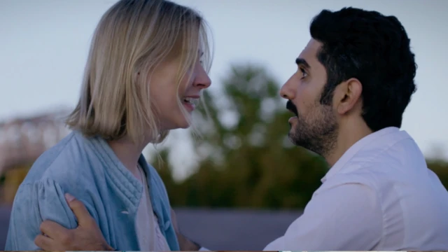 نمایی از فیلم 'فردا آزادیم'