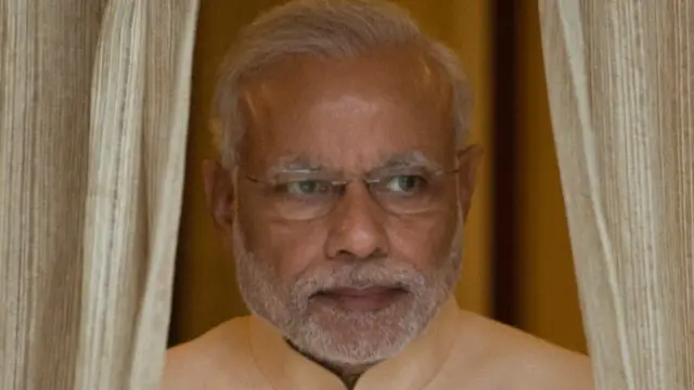 नरेंद्र मोदी