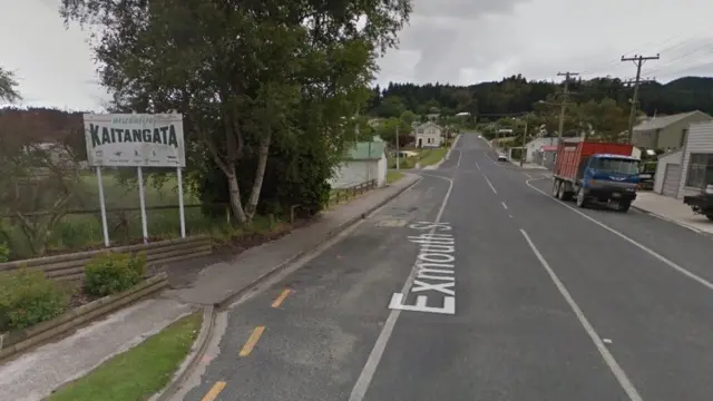 Kaitangata welcome sign