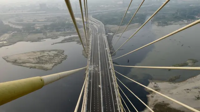 सिग्नेचर ब्रिज