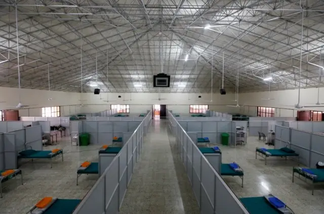 संस्थागत आइसोलेशन