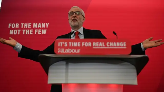 İşçi Partisi lideri Jeremy Corbyn