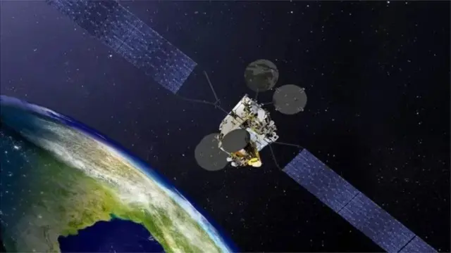 স্যাটেলাইট