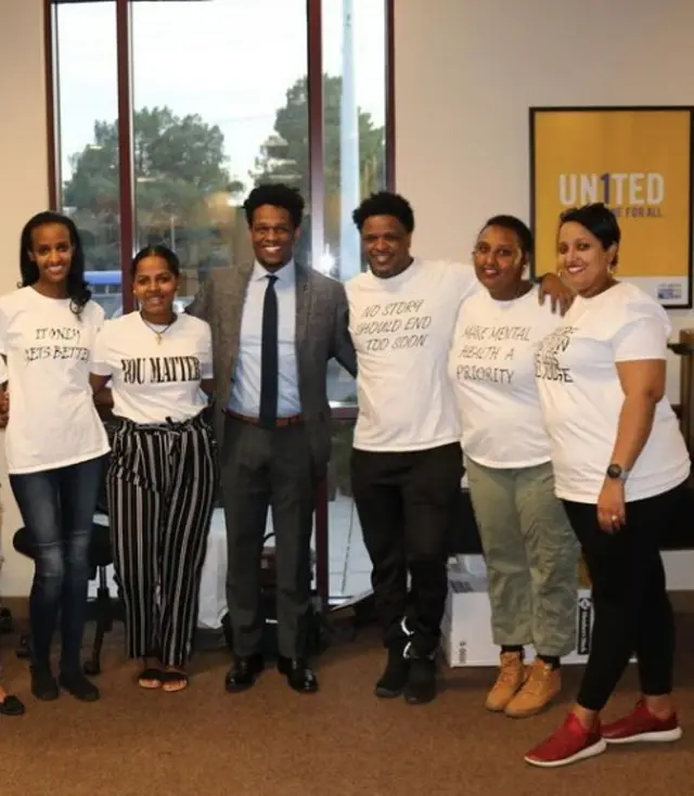 ያዕቆብ ተክዔ (ክሊኒካል ሳይኮሎጂስት) ከባልደረቦቹ ጋር