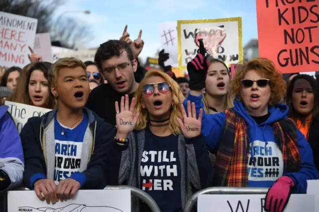 విద్యార్థుల ర్యాలీ