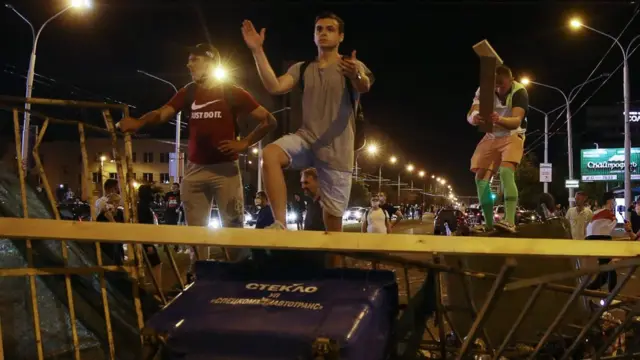 Демонстранти