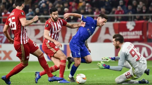 Вербич та гравці "Олімпіакоса"