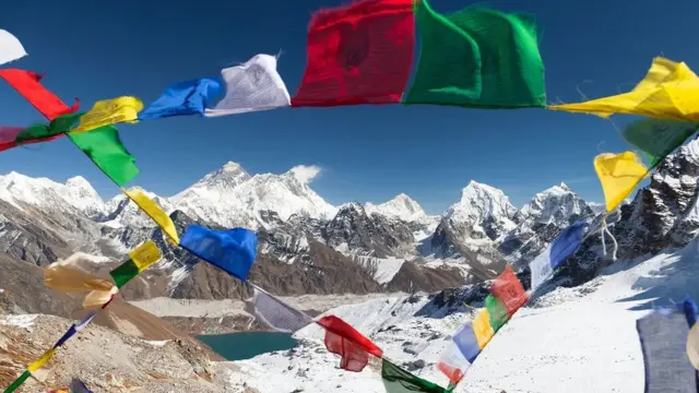 మంచు పర్వతాలు