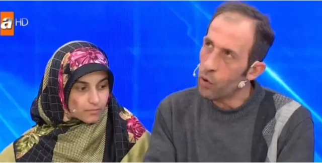 Yüzü mor bir başörtülü kadınla yanındaki erkek ATV kanalı canlı yayınında konuşuyor