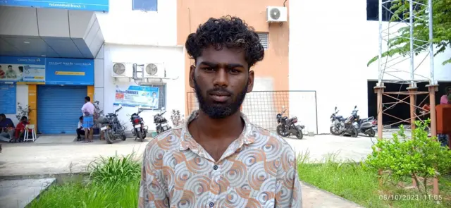 தமிழக- கர்நாடக எல்லையில் நடந்த பட்டாசு வெடிவிபத்து