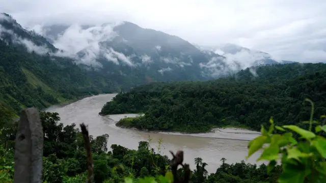 सियांग नदी