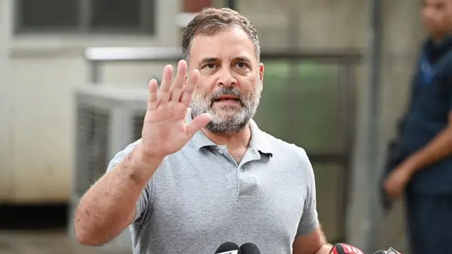 राहुल गांधी