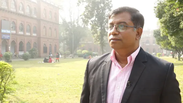 বিএনপিপন্থী শিক্ষক রাজনীতির সঙ্গে যুক্ত ঢাকা বিশ্ববিদ্যালয়ের শিক্ষক মামুন আহমেদ