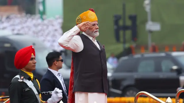 नरेंद्र मोदी