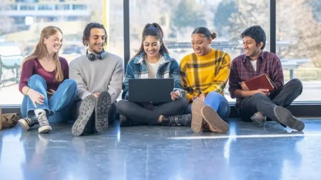 ઓસ્ટ્રેલિયા ભારત વિદ્યાર્થીઓ અભ્યાસ