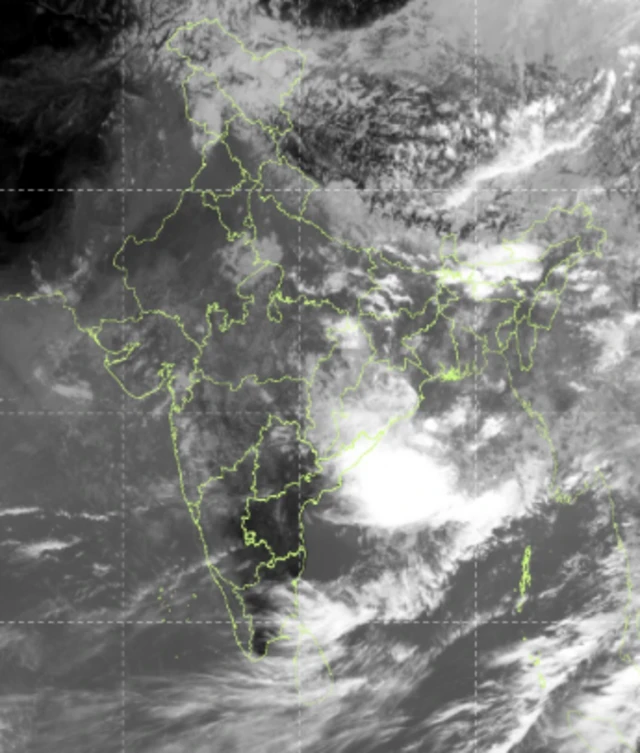 હવામાન વિભાગ અનુસાર, હાલમાં જે વરસાદની સિસ્ટમ બનતી દેખાઈ રહી છે