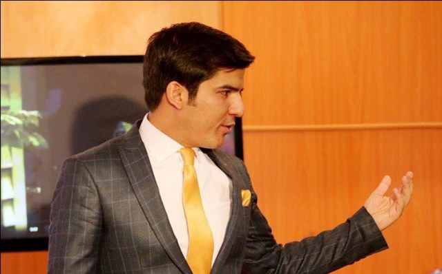 مسلم شیرزاد، خبرنگار و تحلیلگر سیاسی