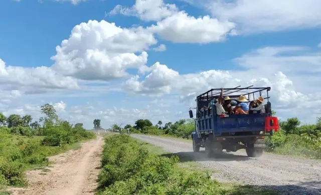 စစ်ကိုင်းတိုင်းအတွင်းက စစ်ဘေးရှောင်မြင်ကွင်း