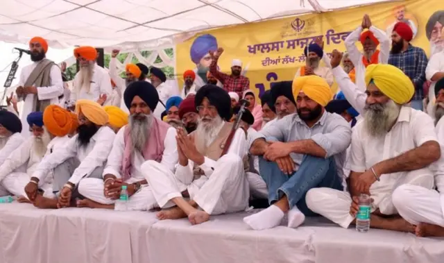 ਲੱਖਾ ਸਿਧਾਣਾ ਸਿਮਰਨਜੀਤ ਸਿੰਘ