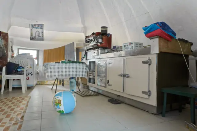 bunker pretvoren u kuću