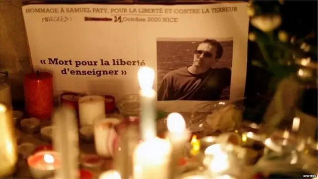 फ़्रांस में पैग़ंबर मोहम्मद के एक कार्टून को दिखाने वाले टीचर सैमुअल पेटी की हत्या कर दी गई.