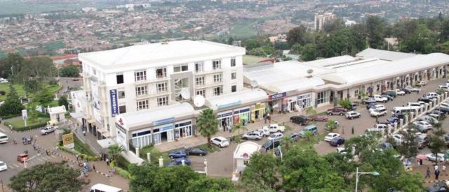  Inyubako ya UTC rwagati mu mujyi wa Kigali