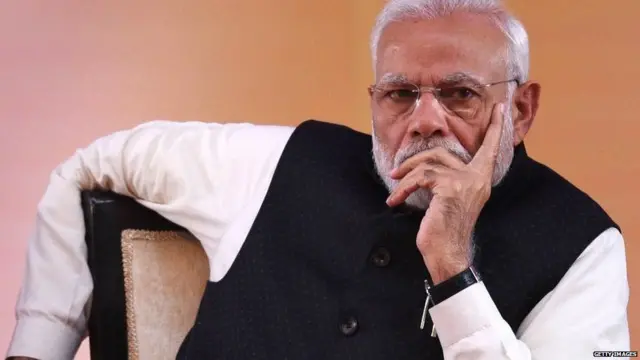 नरेंद्र मोदी