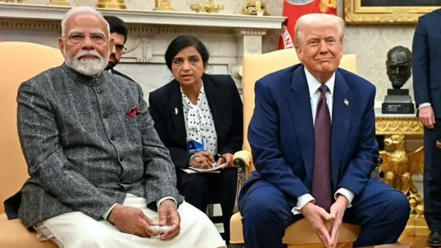 पीएम मोदी और ट्रंप की तस्वीर