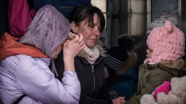 Mulheres e crianças embarcamqual site de aposta da bonus gratisum trem para deixar o país na estação ferroviária da cidade ucraniana ocidentalqual site de aposta da bonus gratisLvivqual site de aposta da bonus gratis7qual site de aposta da bonus gratismarçoqual site de aposta da bonus gratis2022