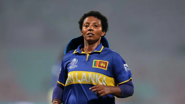 හසිනි පෙරේරා 