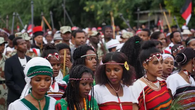 Dubartoota Irreecha irratti argaman