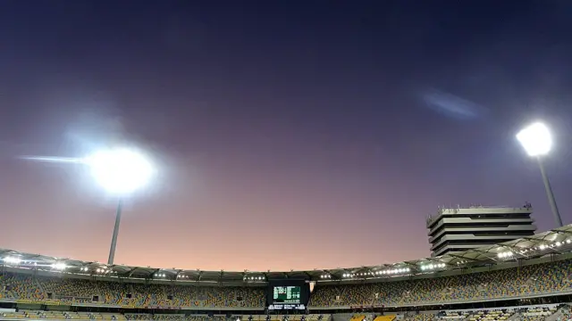 ફ્લડ લાઇટ