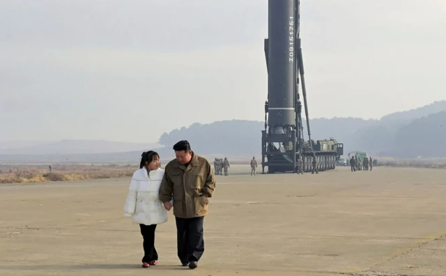 Ким Чен Ын кызы менен