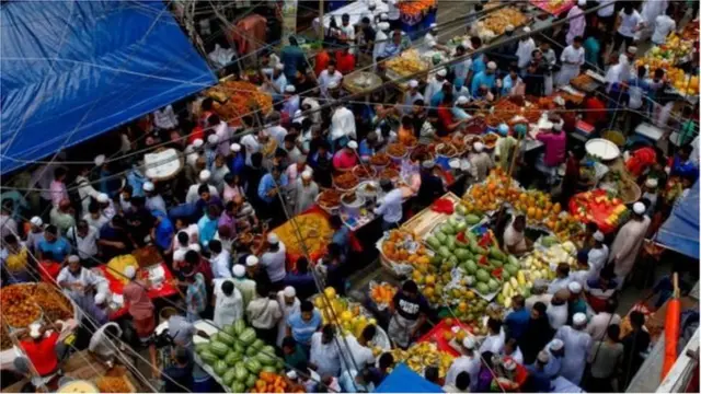 ঢাকার একটি বাজার