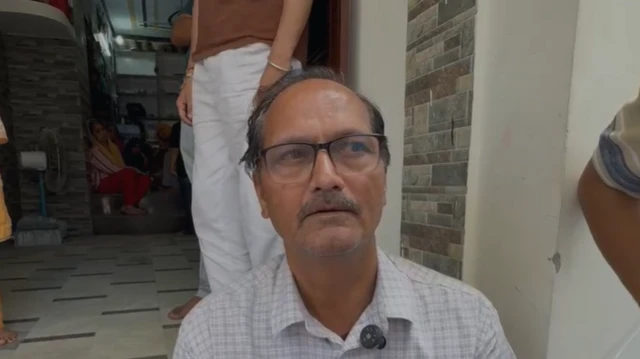 இறந்த டிம்பிளின் தந்தை, தாக்குதல் நடத்திய ஹர்ஜிந்தருடன் தனது மகளுக்கு எந்தவிதமான தொடர்பும் இருந்ததை முற்றிலும் நிராகரித்துள்ளார்.