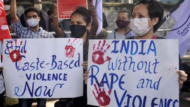 या निर्णयाविरोधात अनेक सामाजिक कार्यकर्ते नाराजी व्यक्त करताना दिसत आहेत.