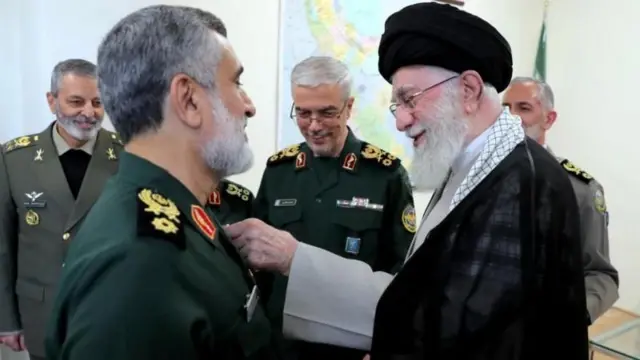 આયાતુલ્લાહ અલી ખૌમેની, બીબીસી, હાજાઝાદેહ