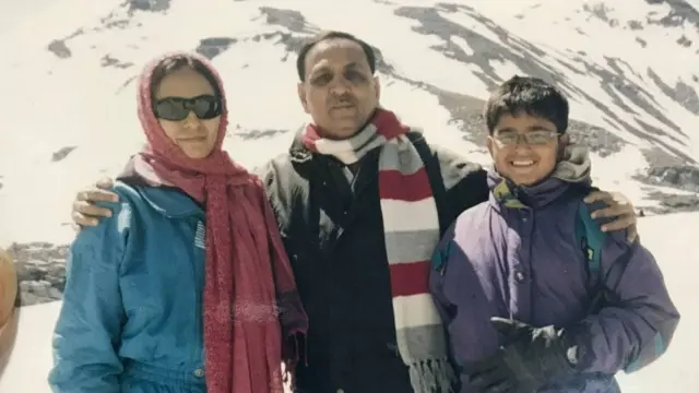 પરિવાર સાથે વિજય રૂપાણી