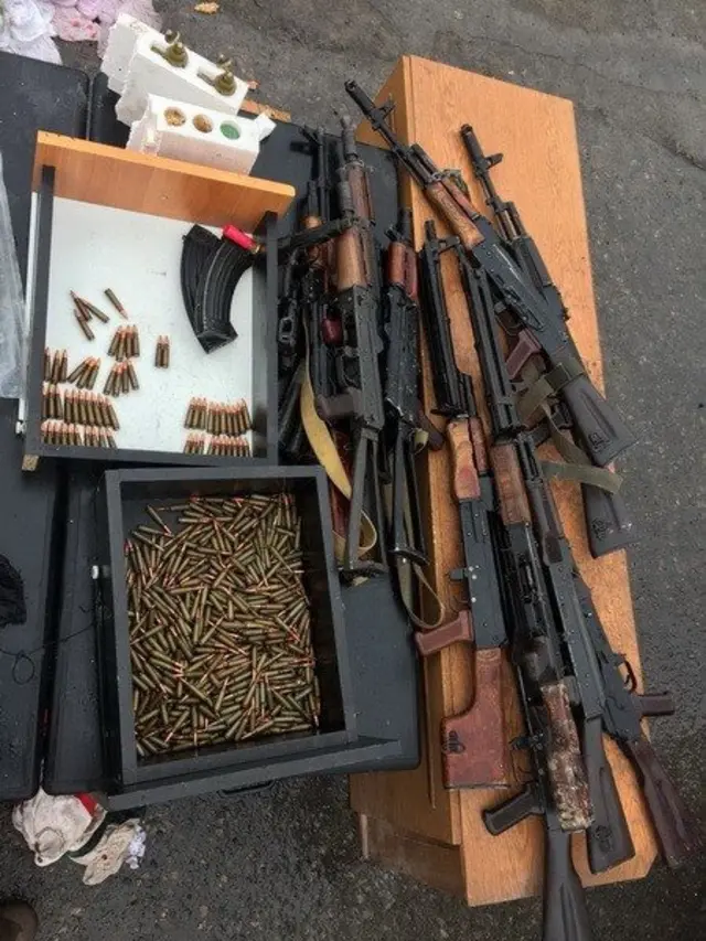 оружие найденное в автомобиле Рубана