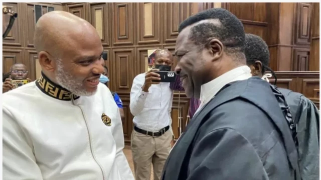 Nnamdi Kanu àti Agbẹjọ́rò rẹ̀, Mike Ezekome 