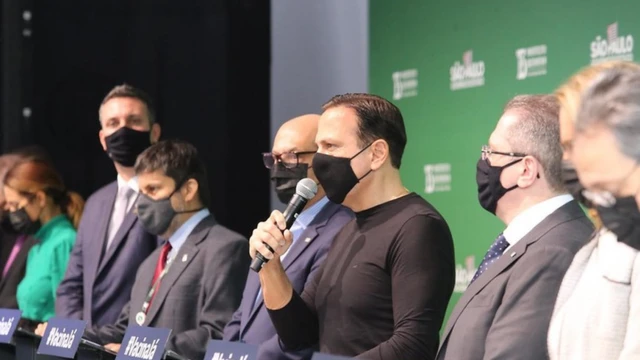 Coletiva com João Doria no Instituto Butantan